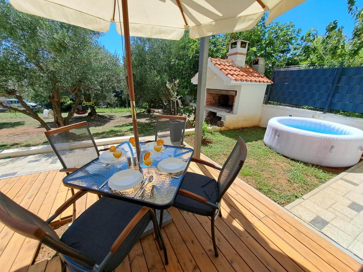 Ferienwohnung Jalumi Zadar Exterior foto